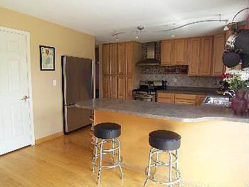 3rd image of 14361 Limerick Ln