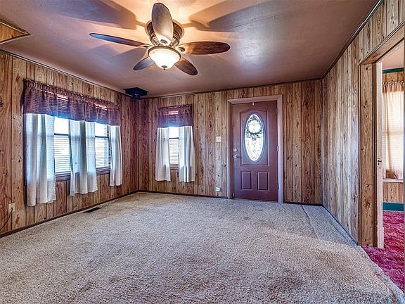 5th image of 408 S Cimarron St