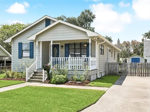 48 Ren Pass Ave, Harahan, LA 70123