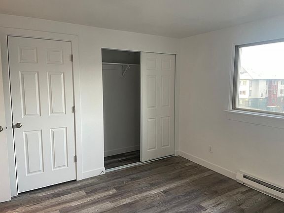 3rd image of 21914 29th Ave S APT 4