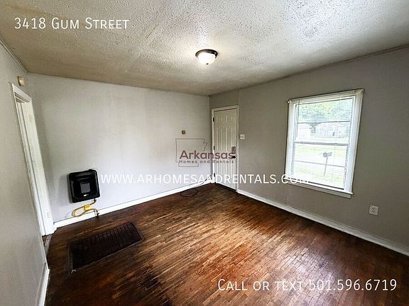 2nd image of 3418 Gum St