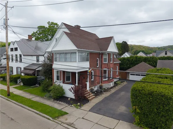 11 Collier St, Hornell, NY 14843
