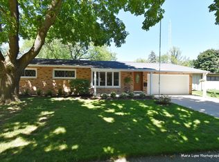 111 E Milner Ave, Dekalb, IL 60115