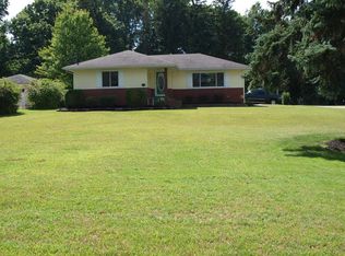 65 Mill Creek Rd, Niles, OH 44446