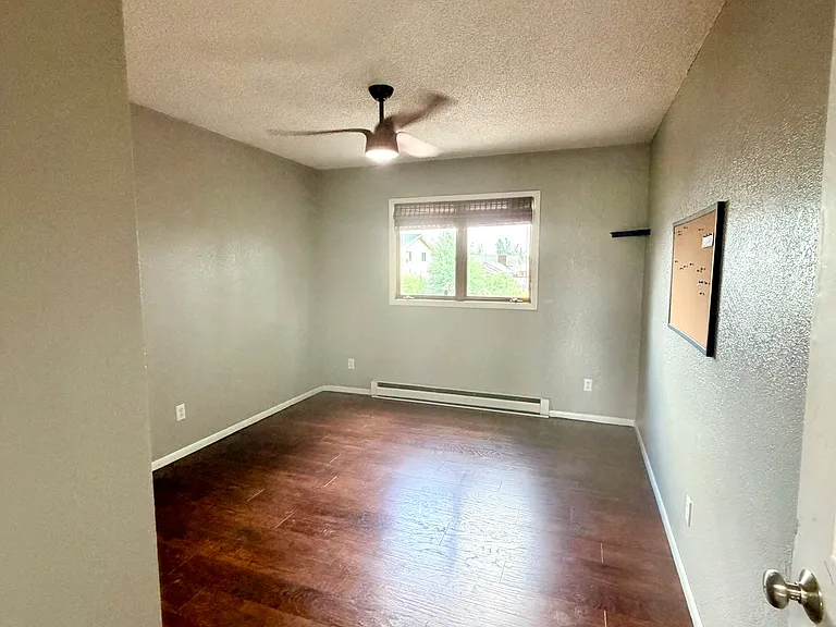 2140 Reynolds St — Photo 10