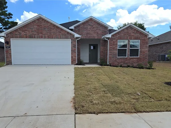 707 Picard Ave, Lowell, AR 72745