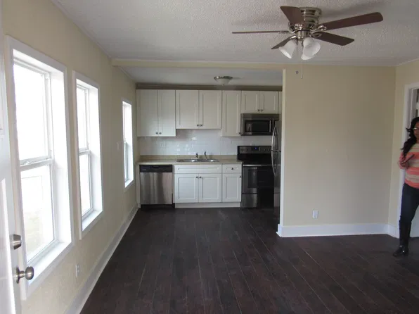 705 S Overton Ave #5, Independence, MO 64053