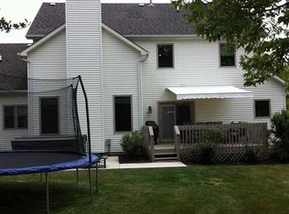 6108 Almond Bluff Pass, Fort Wayne, IN 46804