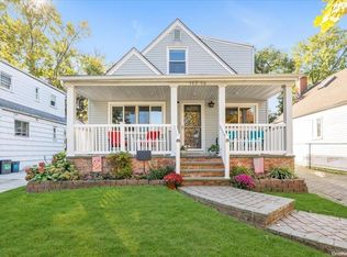 16356 20th Rd, Whitestone, NY 11357