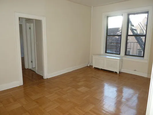 Rented by EXR | media 3