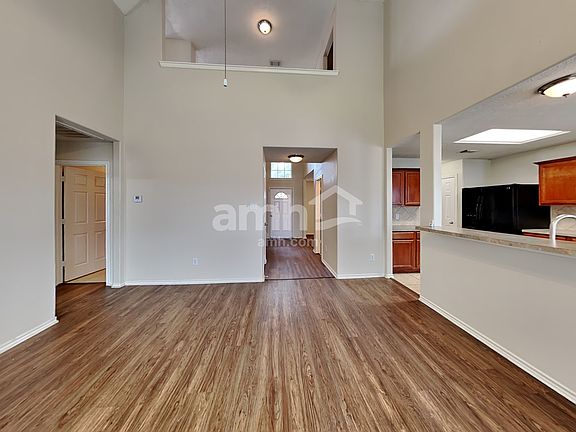 5th image of 16722 Great Oaks Glen Dr
