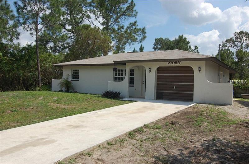1st image of 27085 N Twin Lakes Dr