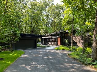 7 Trotting Horse Dr, Lexington, MA 02421