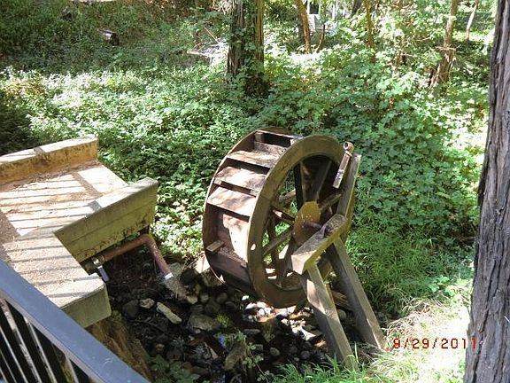4th image of 4011 Audubon Dr