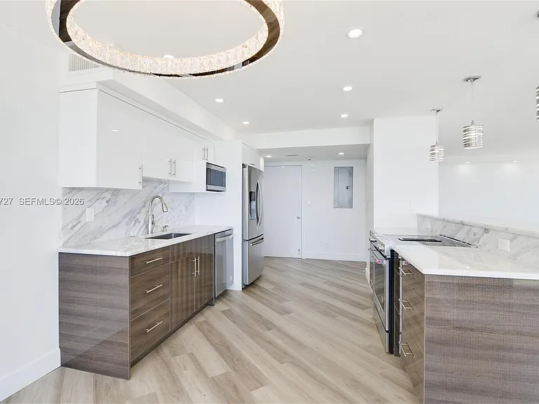 2100 S Ocean Ln #1912 — Photo 10