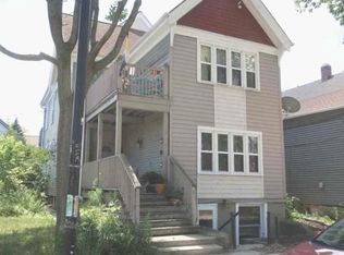 909 E Center St #911, Milwaukee, WI 53212