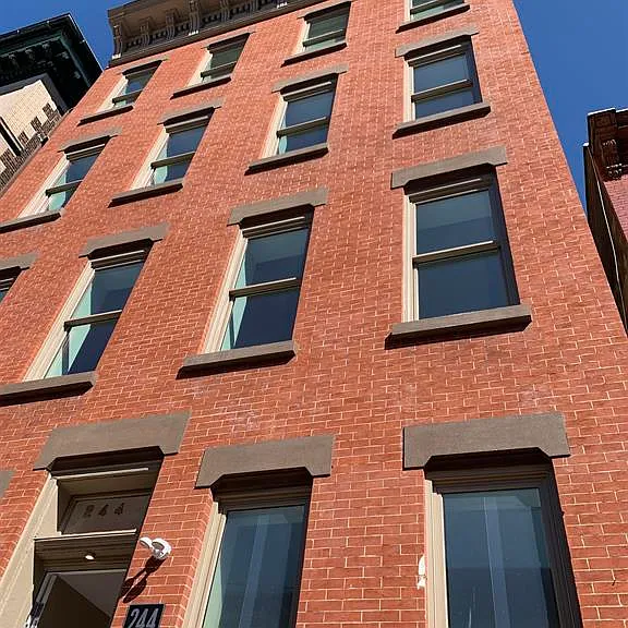 244 2nd St #3 — Photo 8