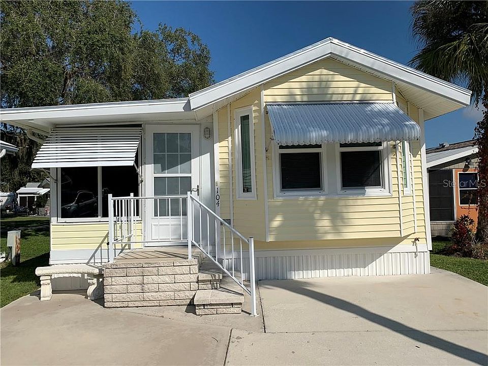 1st image of 104 Bainbridge Dr