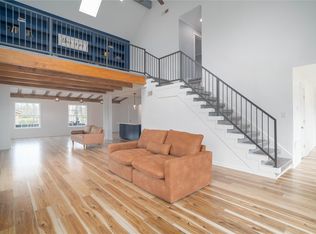 1635 Pony Ln, Wallis, TX 77485