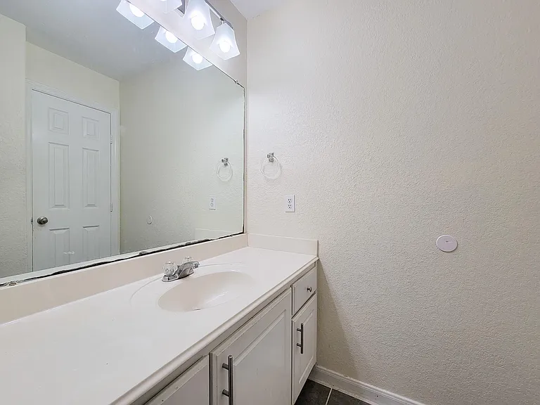 12835 Regal Oaks Bend Ln — Photo 32