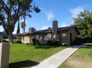 7808 N Laurelglen Blvd APT A, Bakersfield, CA 93309