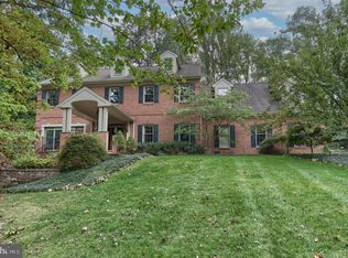 612 Olde Ventura Farm Rd, Hummelstown, PA 17036