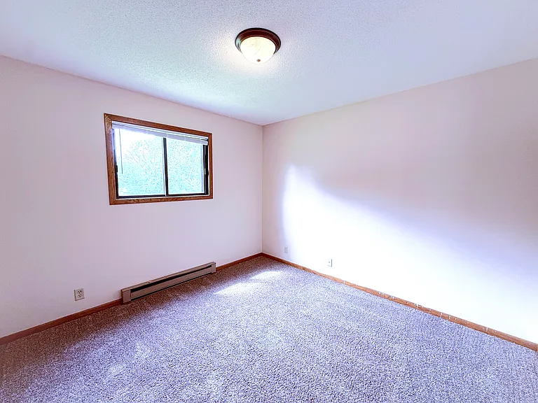 622 Saxonwood Rd — Photo 9