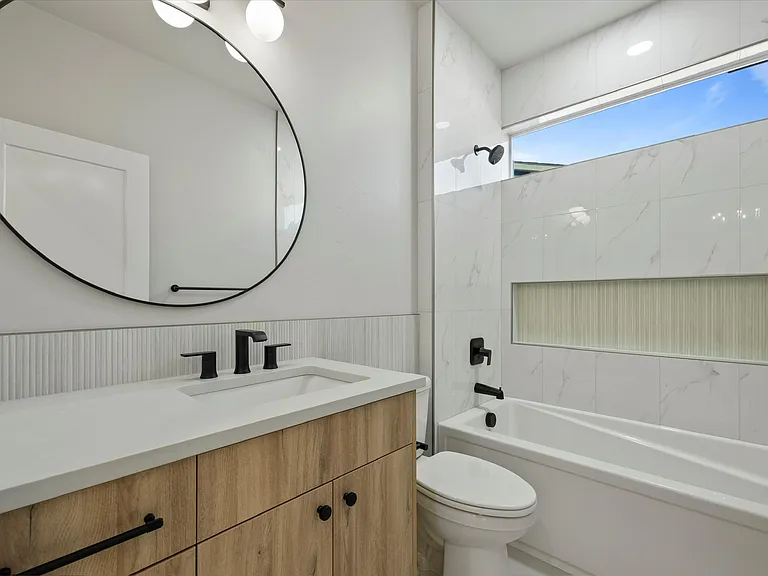 2925 Whitesage Ave — Photo 8