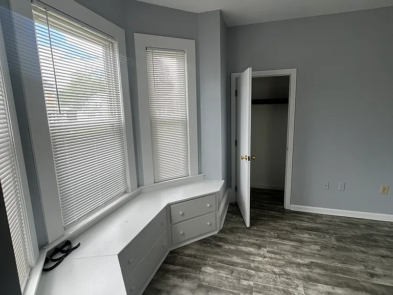 28 Pond St #1 — Photo 3