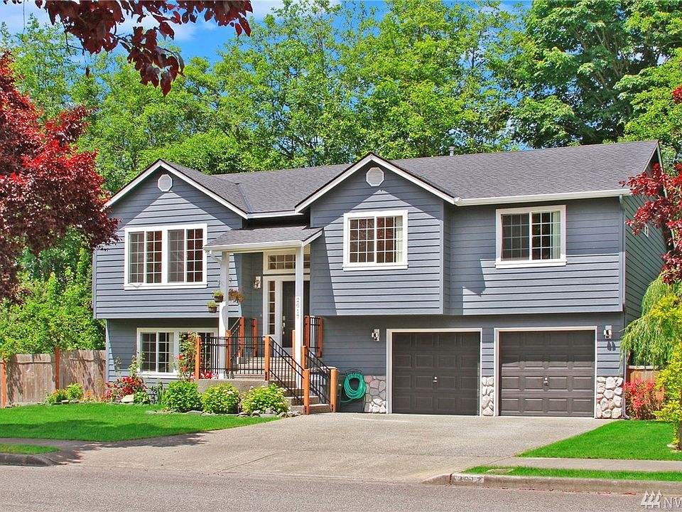 1st image of 2017 21st Ave SE