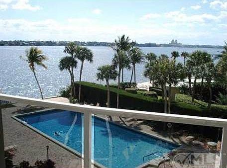 2nd image of 2800 N Flagler Dr APT 403