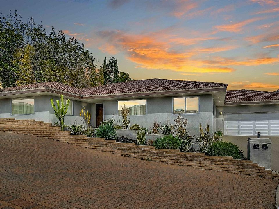 1st image of 2123 Maginn Dr