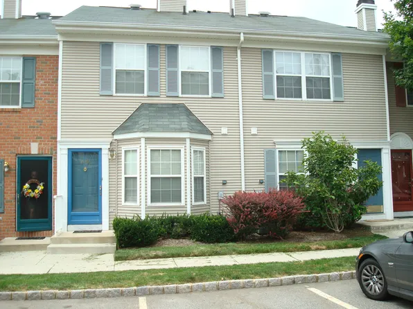 2198 Kent Ct #2198, Mahwah, NJ 07430