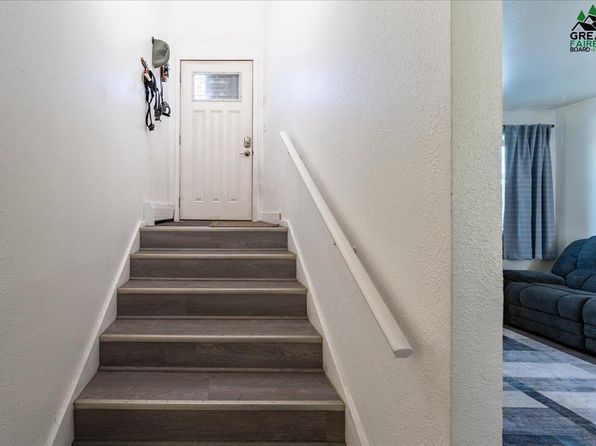 fairbanks-alaska-2083492924 picture