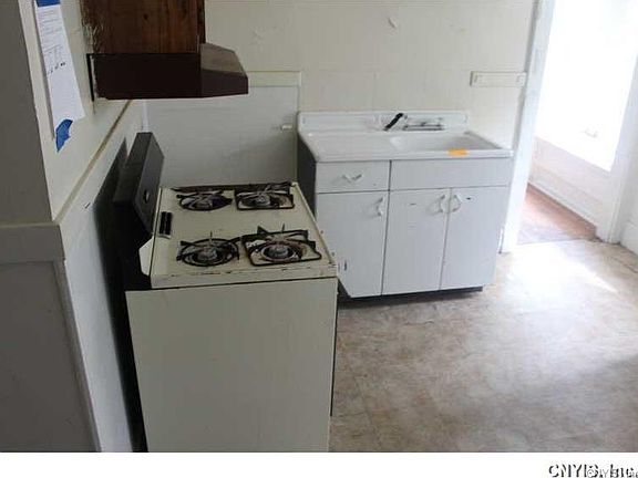 4th image of 221-23 McLennan Ave