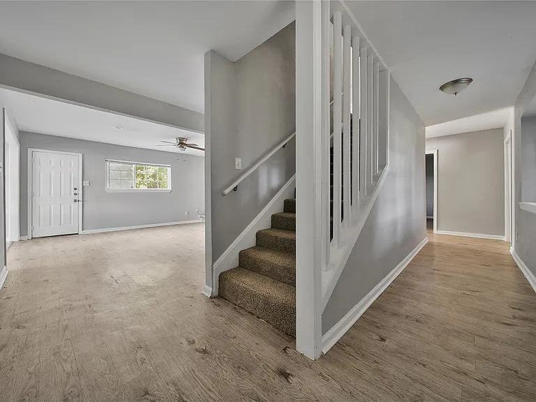 10071 Woodhollow Dr — Photo 7