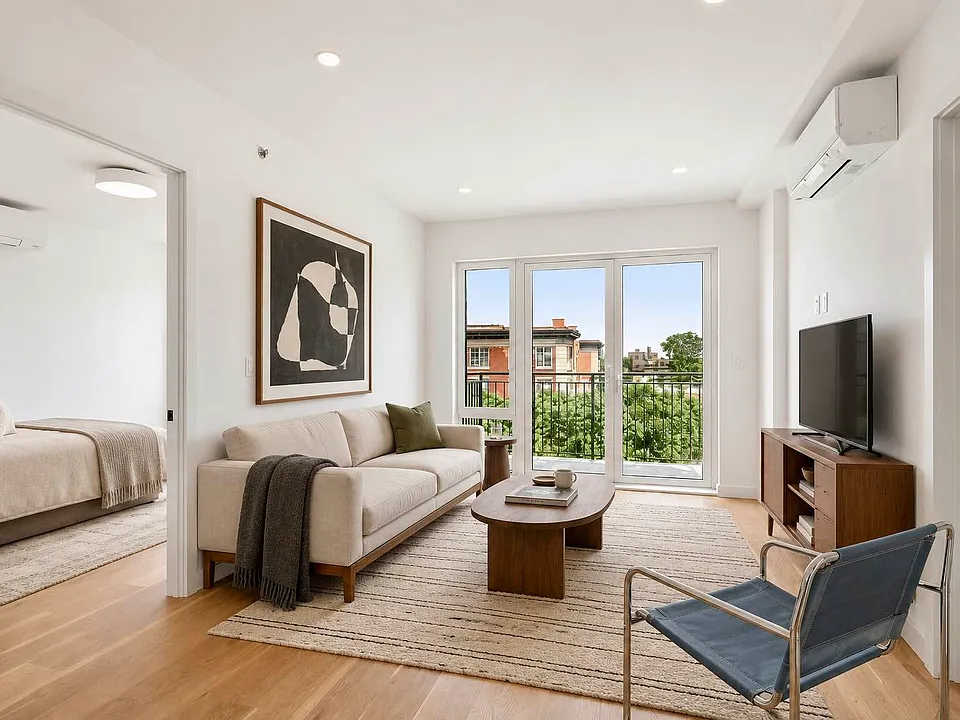 105 Rogers Ave #6B