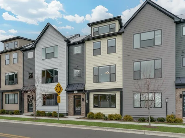 1253 Old Trail Dr, Crozet, VA 22932