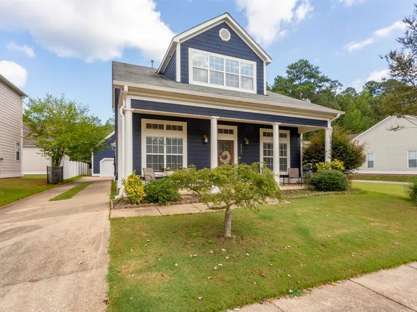 6327 N Clubview Cir, Bessemer, AL 35022