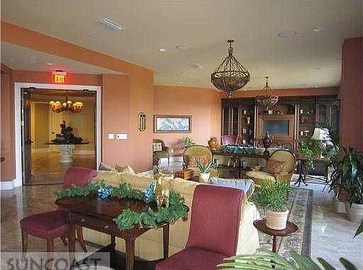 4th image of 4201 Bayshore Blvd Unit 503