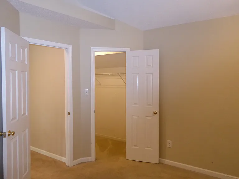 2333 Declaration Dr — Photo 14