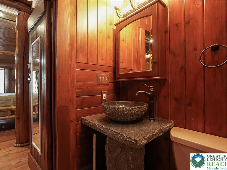 371 Green Tree Dr — Photo 25