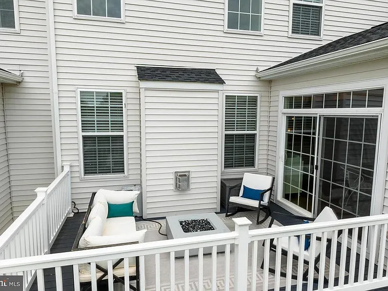 427 Lee Pl — Photo 30