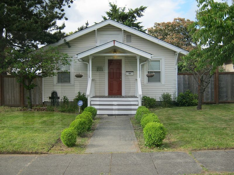 1st image of 1411 S 47th St