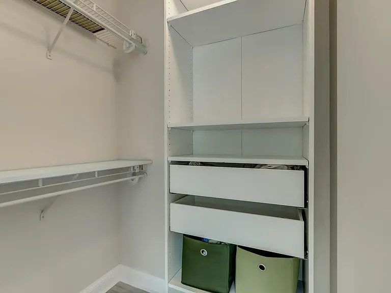 1074 Peachtree Walk NE #B222 — Photo 19