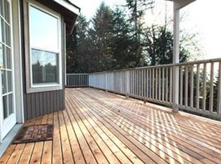 3711 Goldcrest Hts NW, Olympia, WA 98502