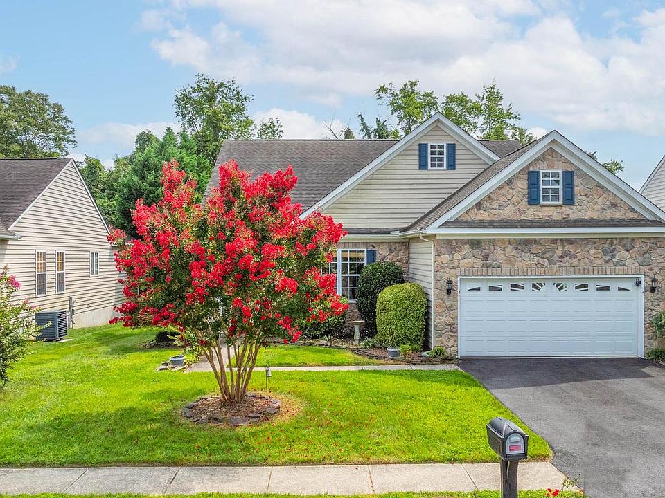 1st image of 35560 Dry Brook Dr