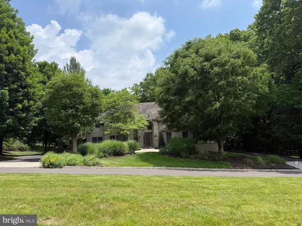 7 Mercer Gate Dr, Doylestown, PA 18901