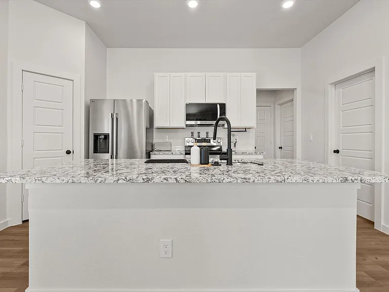 2156 Langford Ave — Photo 12