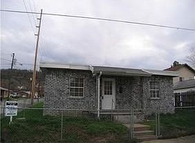 1st image of 1448 6th Ave